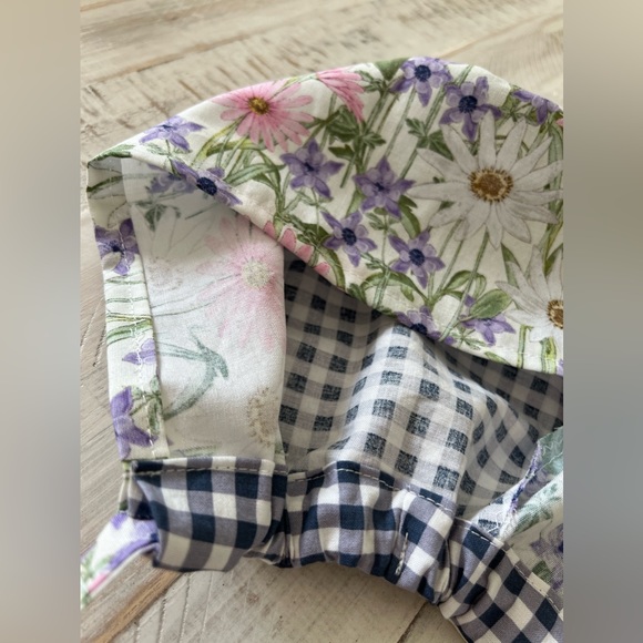 County Chic Floral Scrub Cap - Picture 4 of 6